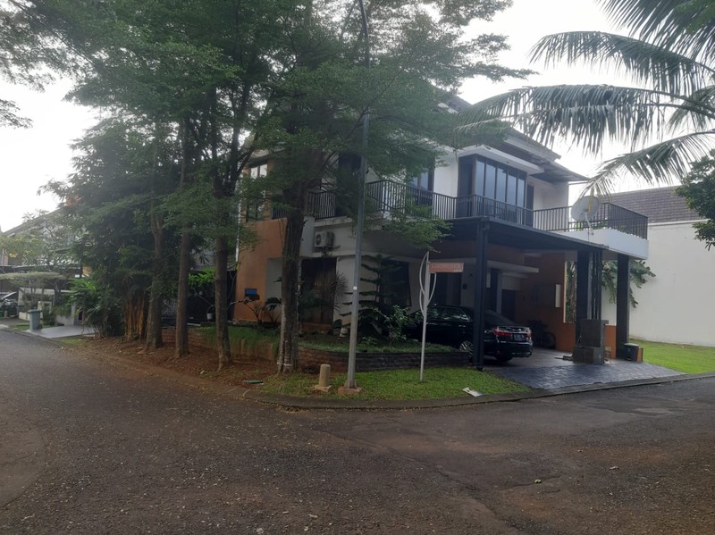 Rumah Bagus Di Discovery Cielo, Bintaro Jaya Sektor 9