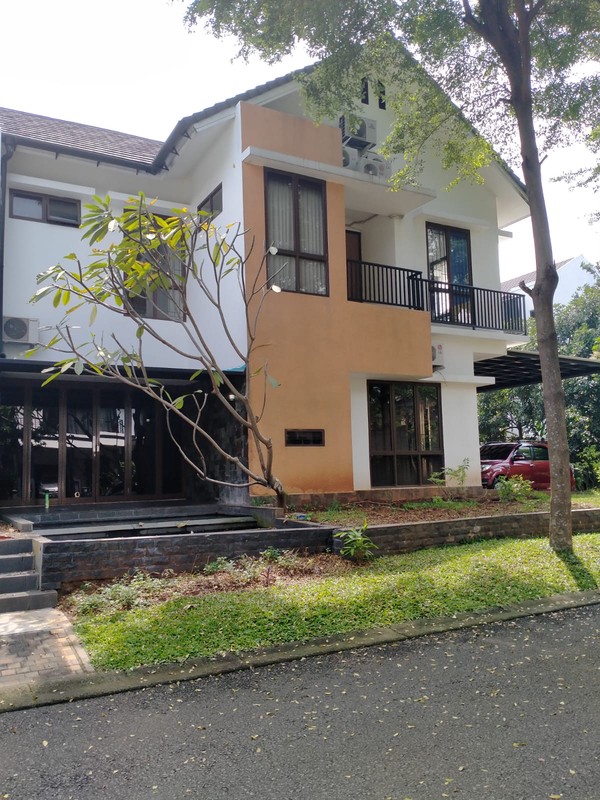 Rumah Bagus Di Discovery Cielo, Bintaro Jaya Sektor 9