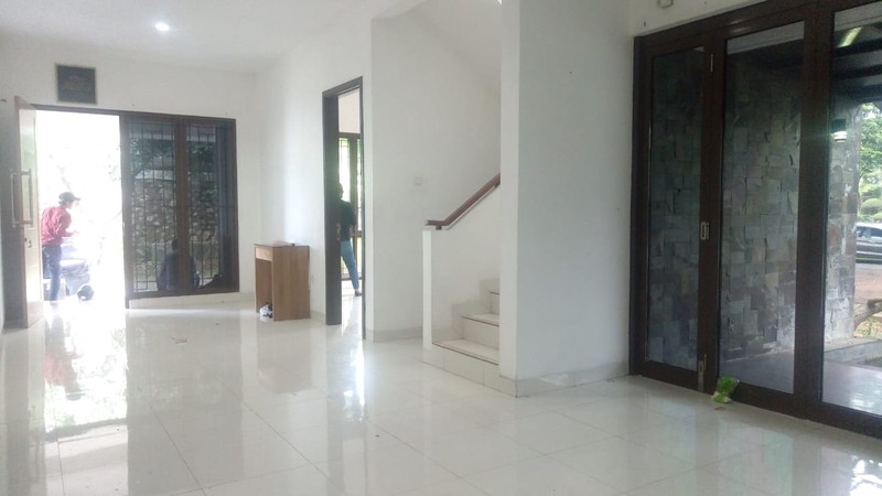 Rumah Bagus Di Discovery Cielo, Bintaro Jaya Sektor 9