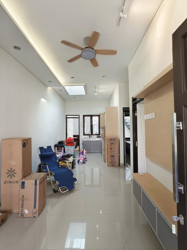 Rumah siap huni di Kota Wisata