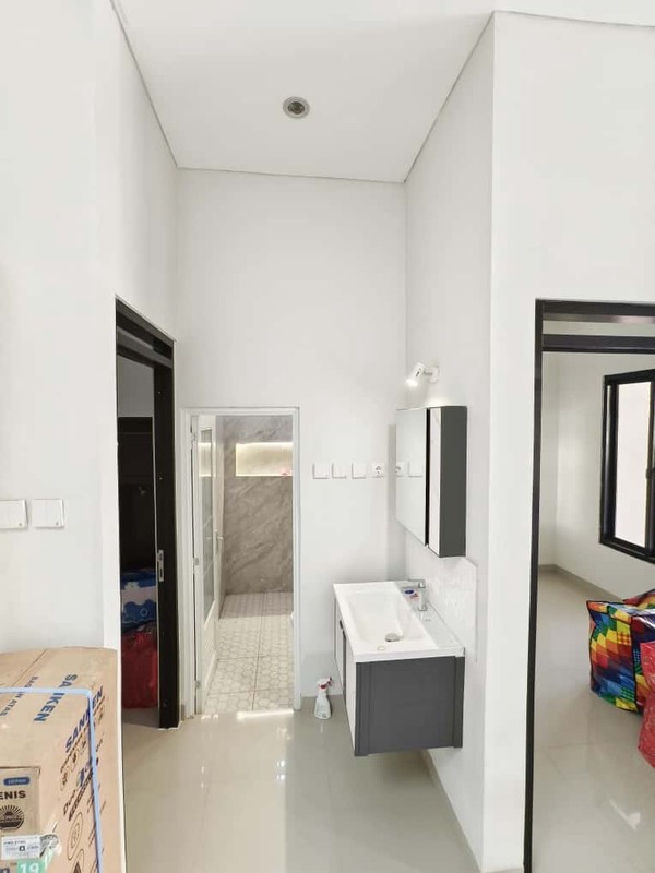 Rumah siap huni di Kota Wisata