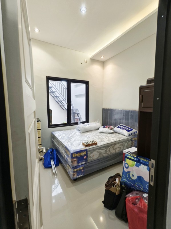 Rumah siap huni di Kota Wisata