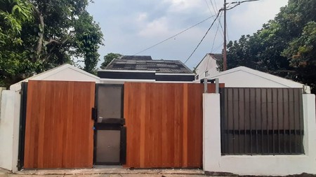 Rumah Bagus Siap Huni Diarea Jl Cempaka Bintaro, Near Gate Tol JORR