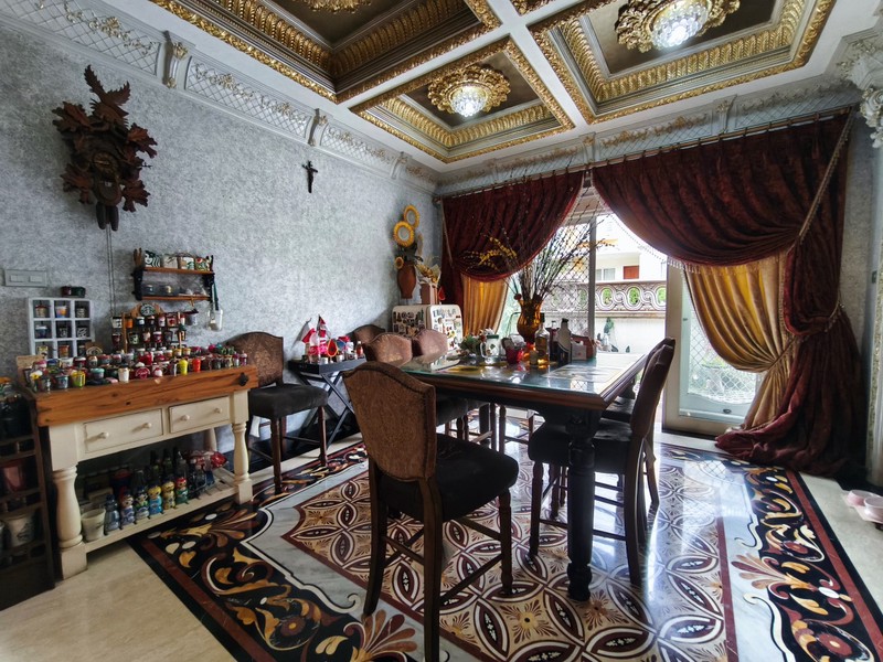 Rumah Pelepah Kuning, Kelapa Gading