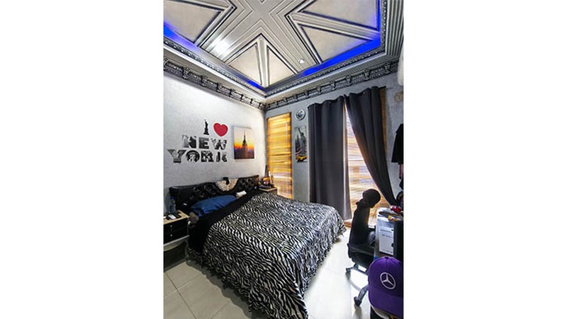 Rumah Pelepah Kuning, Kelapa Gading