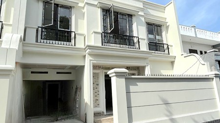 Dijual Rumah 100% brand new di Cempaka Putih Tengah