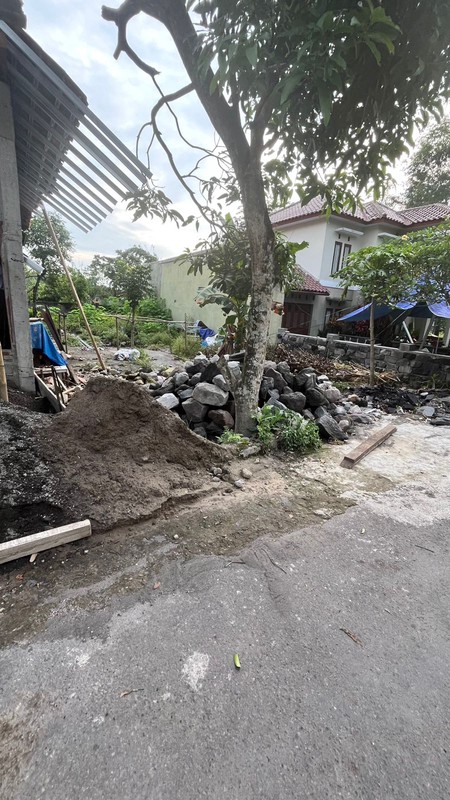  Investasi Tanah 347 Meter Persegi di Jogja Utara, Ngaglik, Sleman - Dekat UII & Wisata Merapi