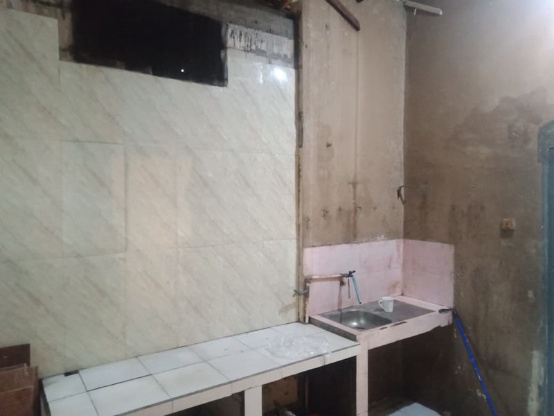 Rumah Hook Siap Huni, Lokasi Ramai & Potensial Usaha