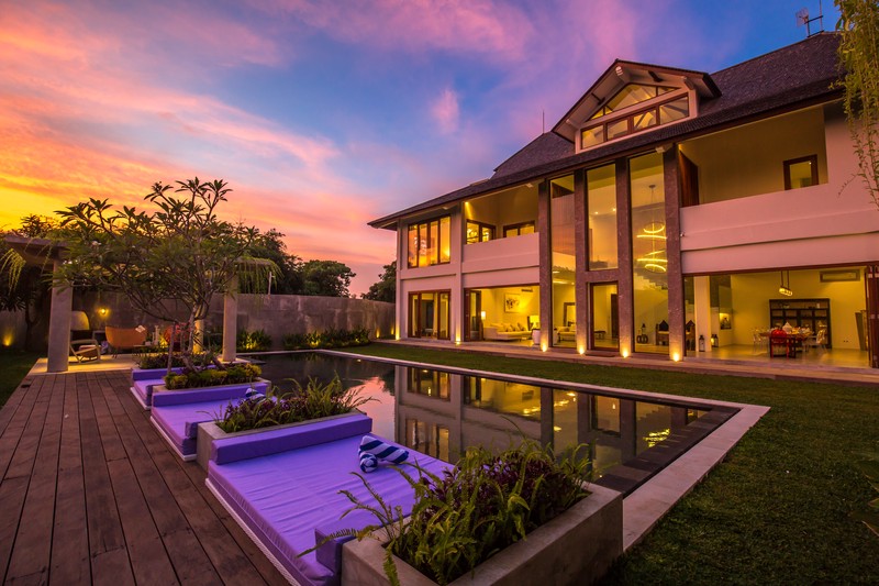 Freehold - Oceanfront Luxury Villa with Breathtaking Mountain & Ricefield Views, Minutes from Sanur, Bali
