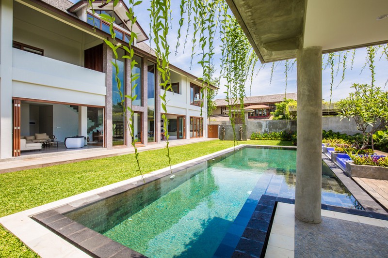 Freehold - Oceanfront Luxury Villa with Breathtaking Mountain & Ricefield Views, Minutes from Sanur, Bali