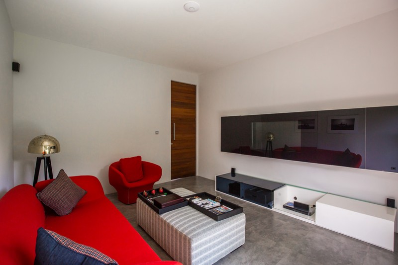 Freehold - Oceanfront Luxury Villa with Breathtaking Mountain & Ricefield Views, Minutes from Sanur, Bali