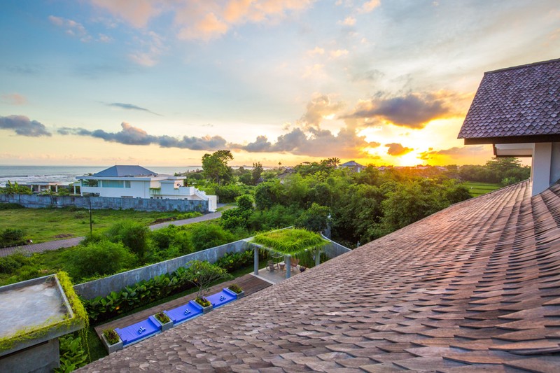 Freehold - Oceanfront Luxury Villa with Breathtaking Mountain & Ricefield Views, Minutes from Sanur, Bali