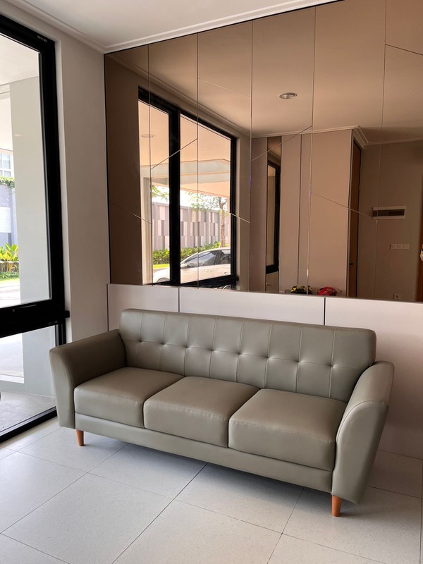 Rumah Modern Minimalis di Botany Hills, Fatmawati Cilandak Jakarta Selatan