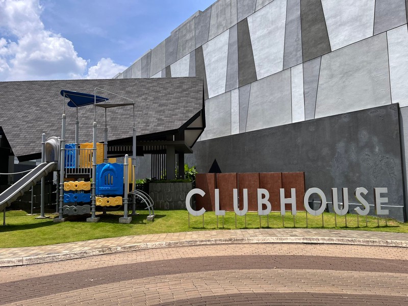 Rumah Modern Minimalis di Botany Hills, Fatmawati Cilandak Jakarta Selatan