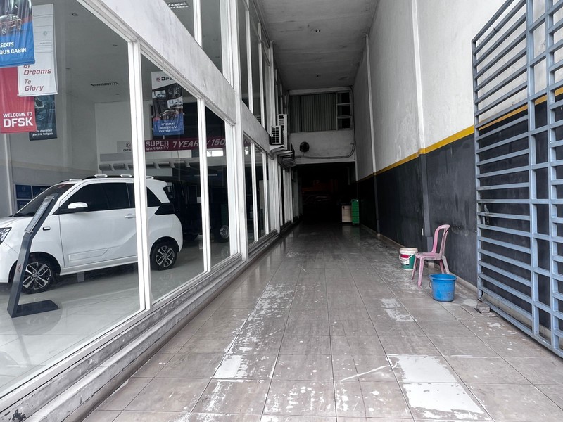 JUAL CEPAT GEDUNG SIAP PAKAI LOKASI STRATEGIS JL. RAYA ARIF RAHMAN HAKIM SUKOLIO SURABAYA TIMUR