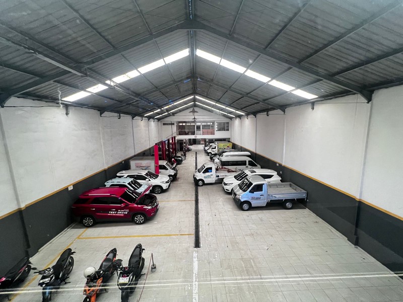 JUAL CEPAT GEDUNG SIAP PAKAI LOKASI STRATEGIS JL. RAYA ARIF RAHMAN HAKIM SUKOLIO SURABAYA TIMUR