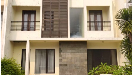 Cluster Elite Rumah The Mansion Pakuwon Indah Surabaya Siap Huni