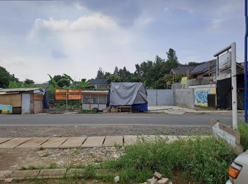 Tanah Strategis 2.285 m&#xb2; SHM di Jombang, Dekat Bintaro Tangerang Selatan