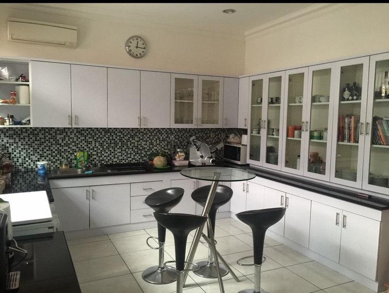 Disewa Rumah Siap Huni Lokasi Di Kemang Utara, Jakarta Selatan