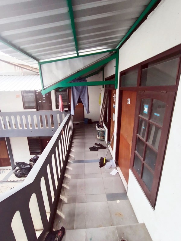 Rumah di Medokan Semampir Indah Surabaya Timur, ada rumah Kos 13 Kamar, Bagus + Terawat