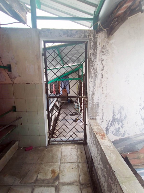 Rumah di Medokan Semampir Indah Surabaya Timur, ada rumah Kos 13 Kamar, Bagus + Terawat