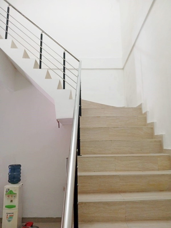 Rumah di Mulyosari BPD Surabaya Timur, 2 Lantai, Minimalis, SIAP HUNI - LM -