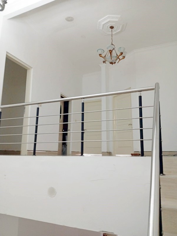 Rumah di Mulyosari BPD Surabaya Timur, 2 Lantai, Minimalis, SIAP HUNI - LM -