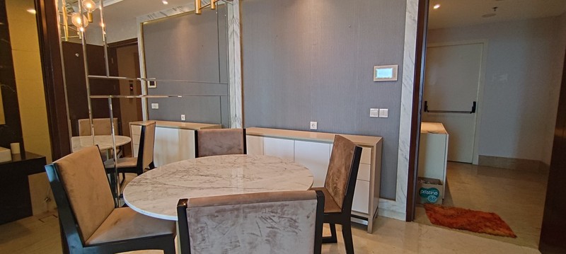 Kensington Kelapa Gading, Full Furnish, Private Lift, 2 Bedroom Luas 93m2  