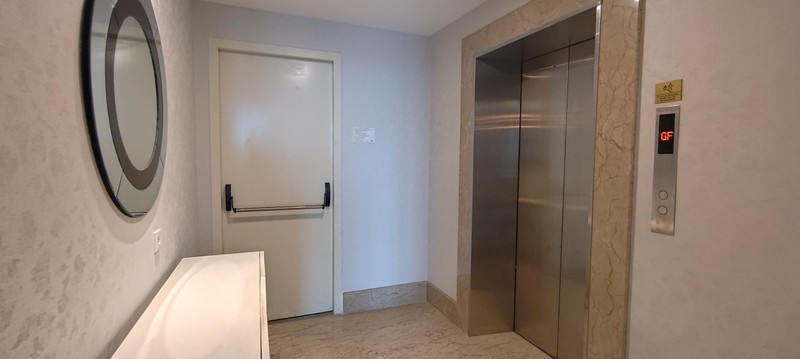 Kensington Kelapa Gading, Full Furnish, Private Lift, 2 Bedroom Luas 93m2  