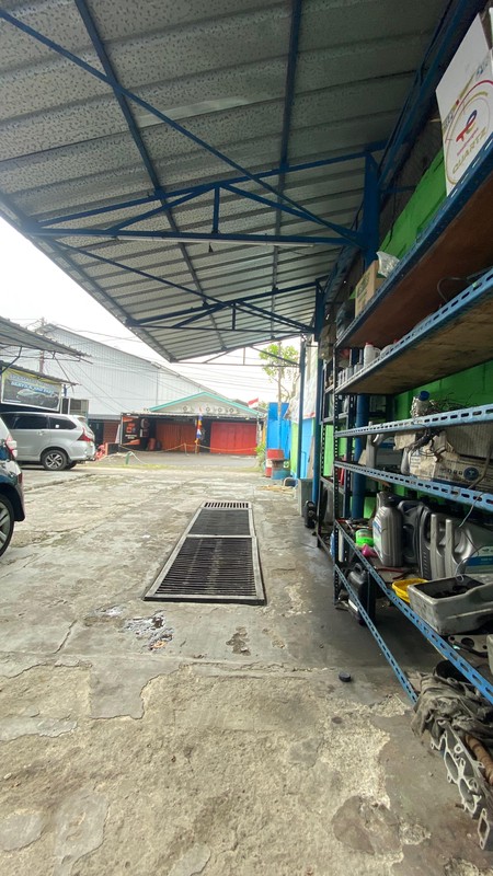 Bengkel siap pakai daerah komersial di Bintaro Jakarta Selatan