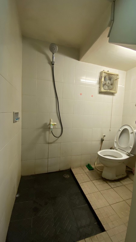 Bengkel siap pakai daerah komersial di Bintaro Jakarta Selatan