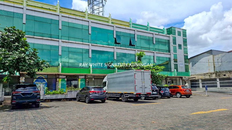 Ruko 4 Lantai Fully Furnished di Jatiwaringin Junction