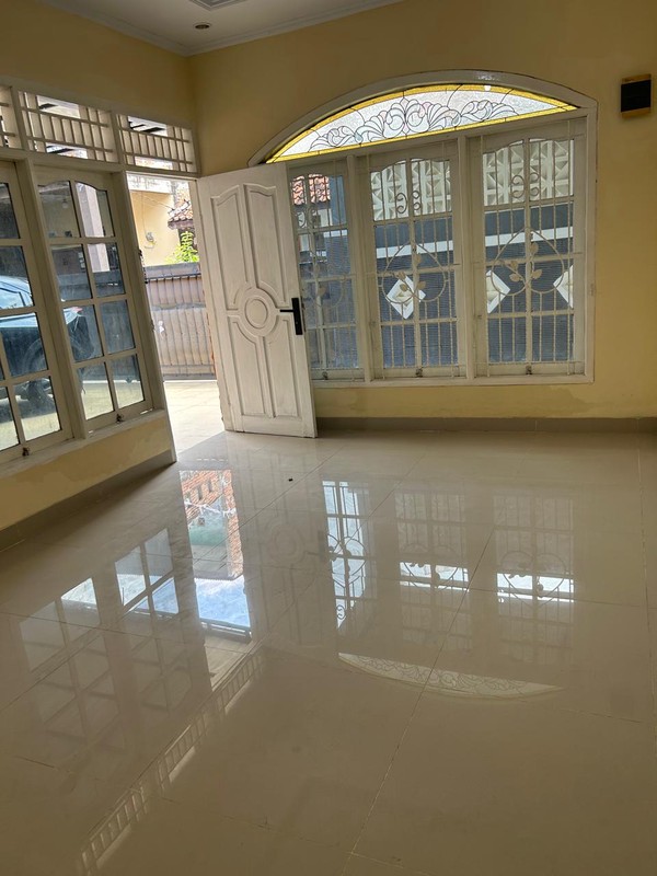 Dijual Rumah Baru Renovasi Lokasi Di Jl. Cijantung, Pasar Rebo, Jakarta Timur