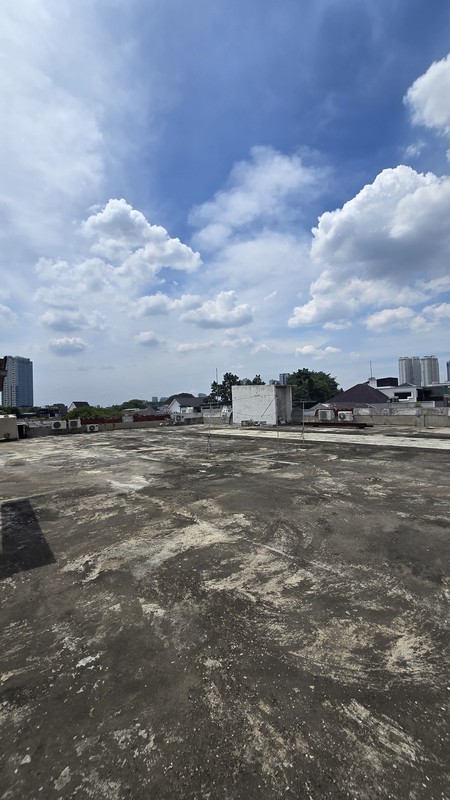 Gedung Kantor 3 Lantai, Di Kebayoran Baru