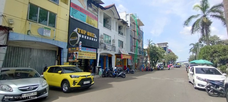 disewa ruko strategis pinggir jalan raya siap huni area victoria park lippo karawaci