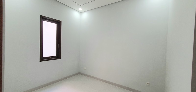 Rumah 100% Brand New di cluster Cempaka Putih Tengah. Modern minimalis.