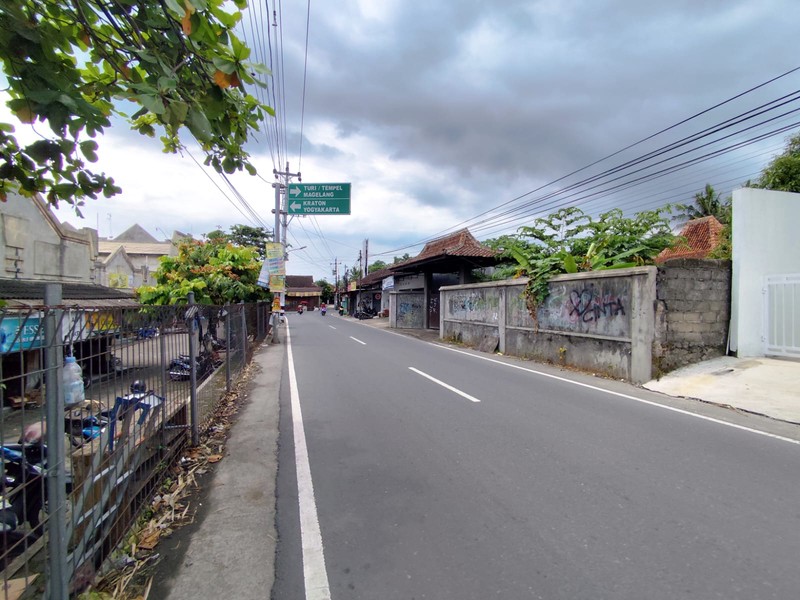 Gudang Strategis di Jl. Palagan, Ngaglik, Sleman - Akses Utama, Luas, dan Siap Pakai!