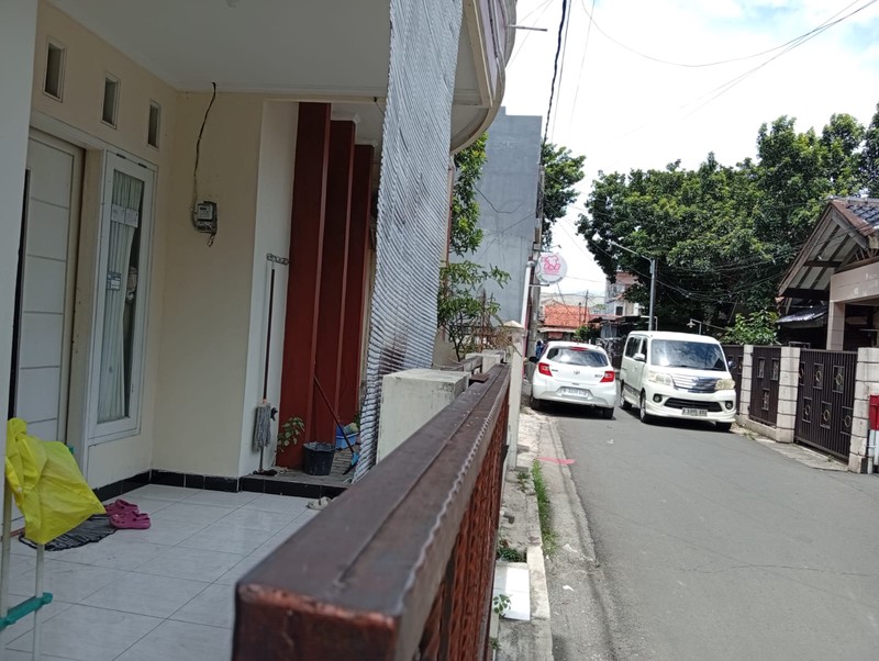 Rumah 2 Lantai di Beji Depok  