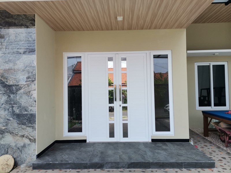 DIJUAL RUMAH JL JEMURSARI