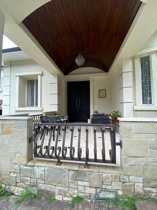 Lebak bulus villa cinere mas luas 725 rumah megah dekat mrt