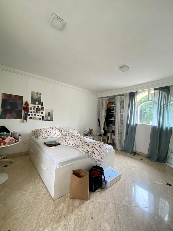 Lebak bulus villa cinere mas luas 725 rumah megah dekat mrt