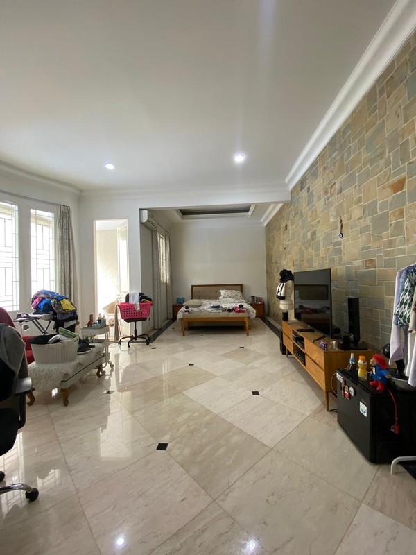 Lebak bulus villa cinere mas luas 725 rumah megah dekat mrt