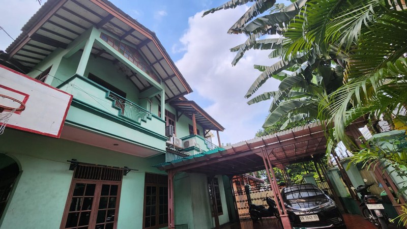 Jual Rumah Luas dan Nyaman di Komplek Meruya Indah Jakarta Barat