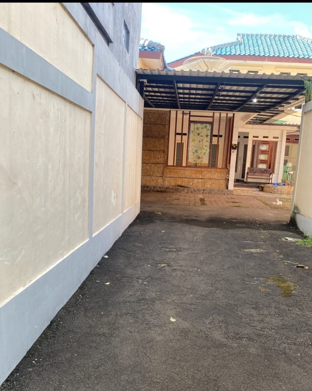 Rumah Tinggal Lokasi di Pinang Ranti Jaktim