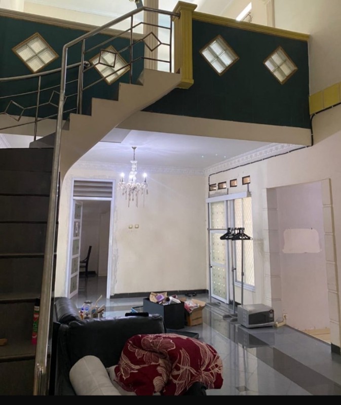 Rumah Tinggal Lokasi di Pinang Ranti Jaktim