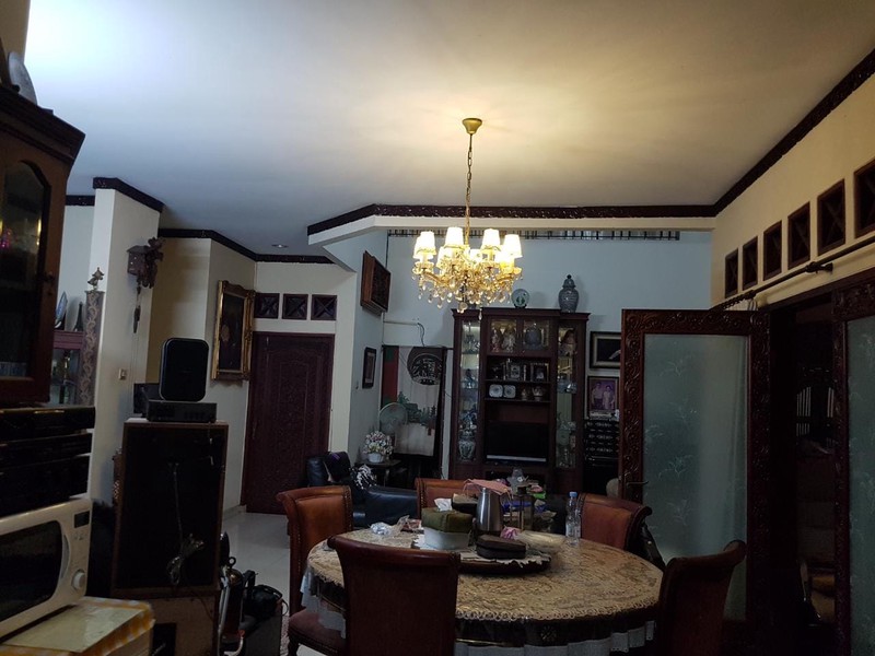 Rumah Hitung Tanah Area Cipete