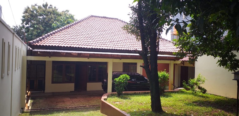 Rumah siap huni dengan lt 650 di Petukangan Utara ,jaksel