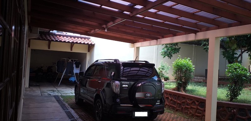 Rumah siap huni dengan lt 650 di Petukangan Utara ,jaksel