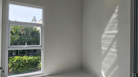 Rumah Baru,dalam cluster,dekat toko jajan,securty 24 jam di Bintaro Jaya 9 tangerang selatan.