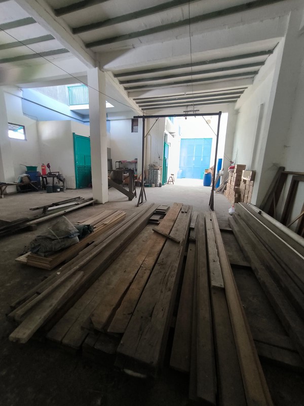 MURAH Disewakan Ruko plus Gudang  Jalan Raya Banjar Sugihan - Raya Manukan Kulon - Nol Jalan Raya Row Lebar 4 Mobil Surabaya Barat Dekat Margomulyo, Tandes, Grand Pakuwon, Akses Tol Benowo